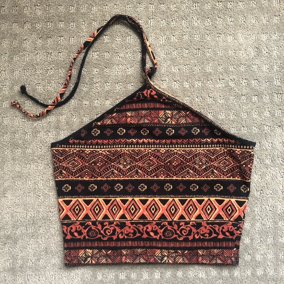 SET OF 2 Forever 21 halter crop tops - Picture 5 of 7